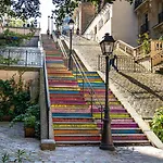 Charmant Deux Pieces Au Coeur Du 18 Eme