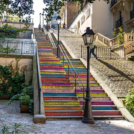 Deux Pieces Au Coeur Du 18 Eme Appartamento